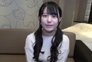 大胸业余爱好者被YT明星肛交。